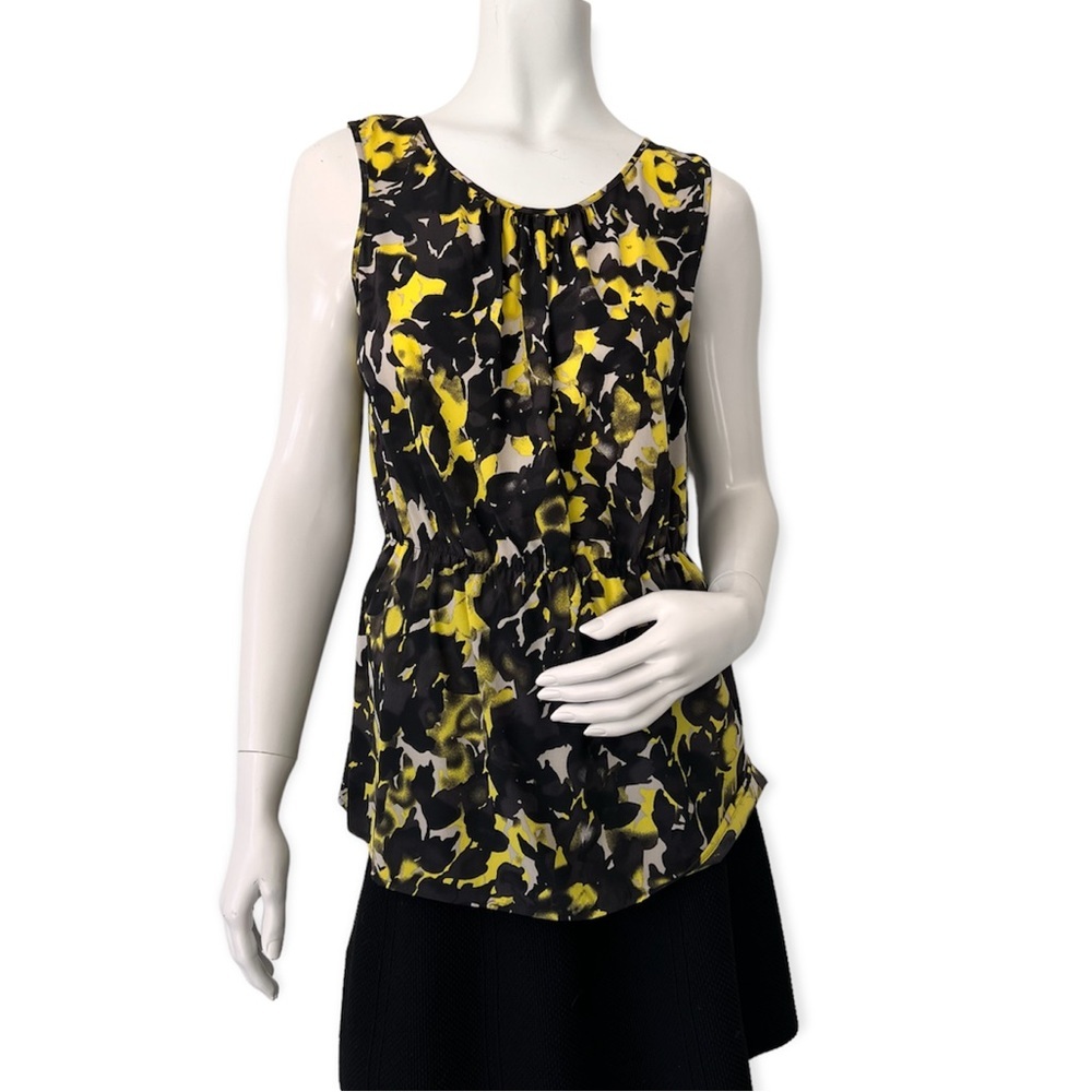 ST JOHN Silk Blouse Sleeveless Top Size S